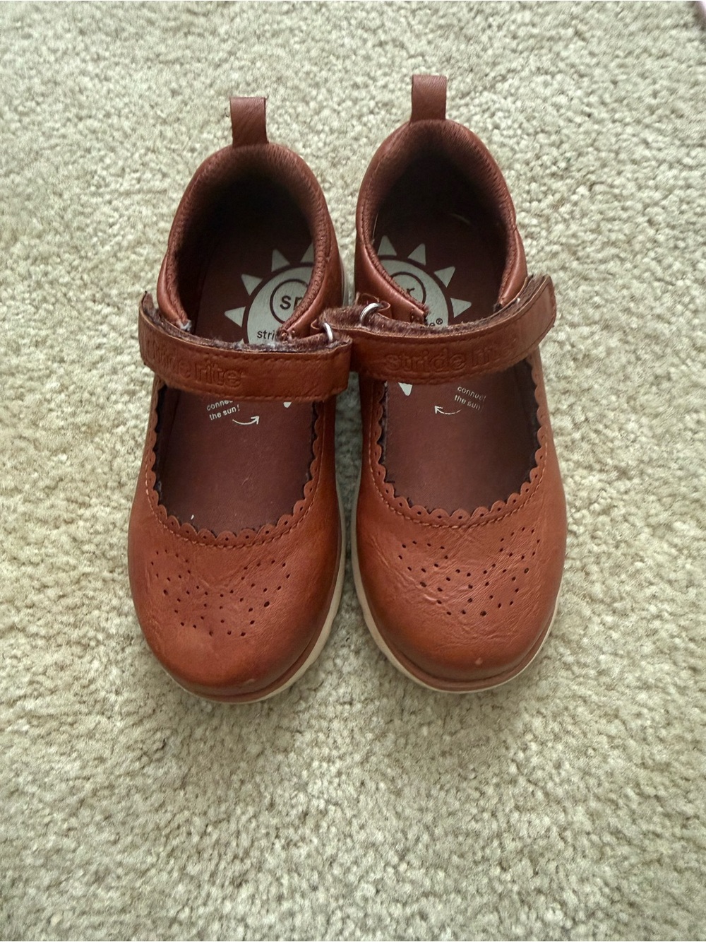 Stride Rite Girls' Tan/Brown Mary Jane Dress Shoes
